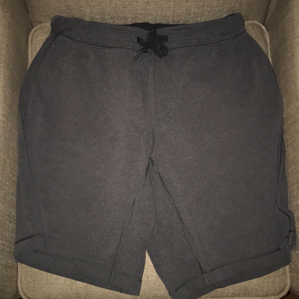 Lululemon men’s shorts